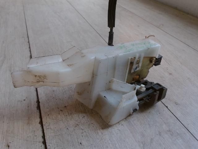 bontott RENAULT THALIA Jobb első Ajtózár