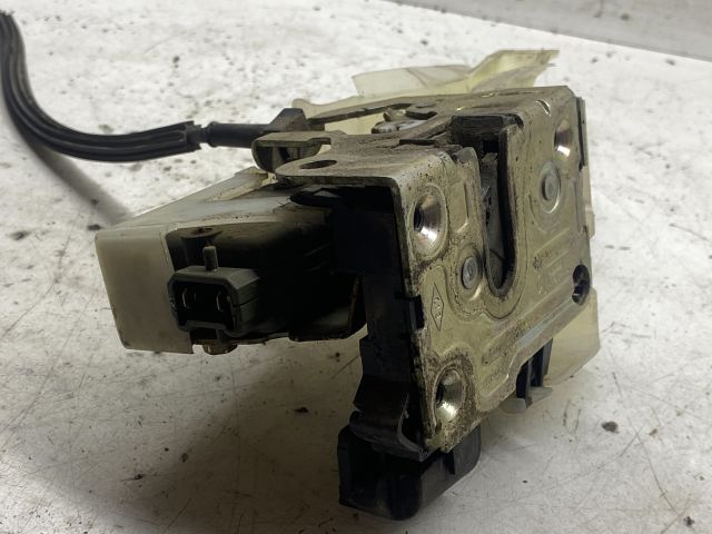 bontott RENAULT THALIA Jobb első Ajtózár