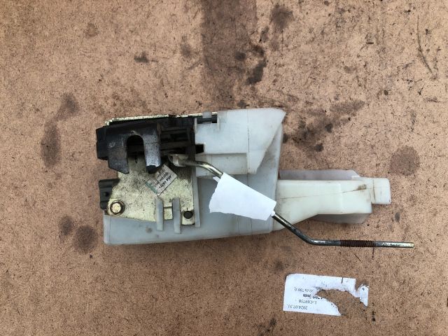 bontott RENAULT THALIA Jobb első Ajtózár