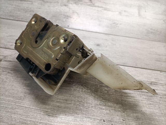 bontott RENAULT THALIA Jobb első Ajtózár