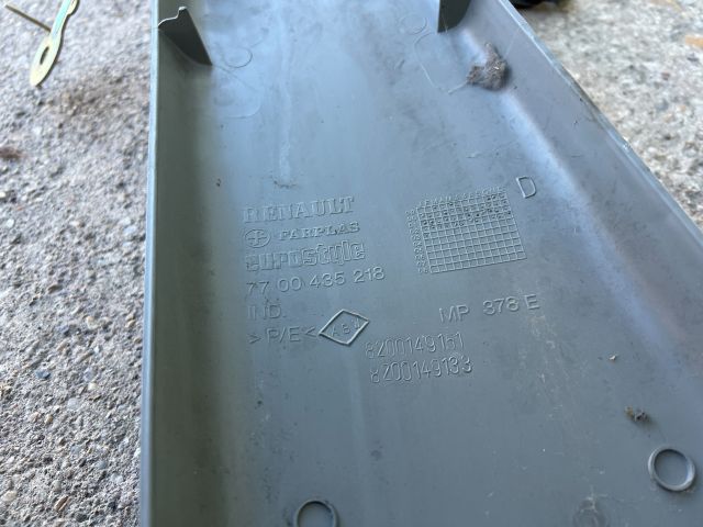 bontott RENAULT THALIA Jobb első Biztonsági Öv