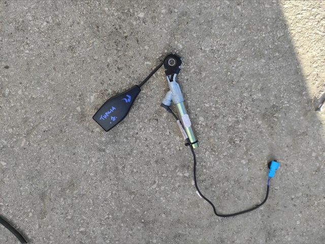 bontott RENAULT THALIA Jobb első Övfeszítő