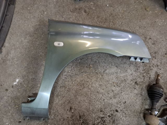 bontott RENAULT THALIA Jobb első Sárvédő