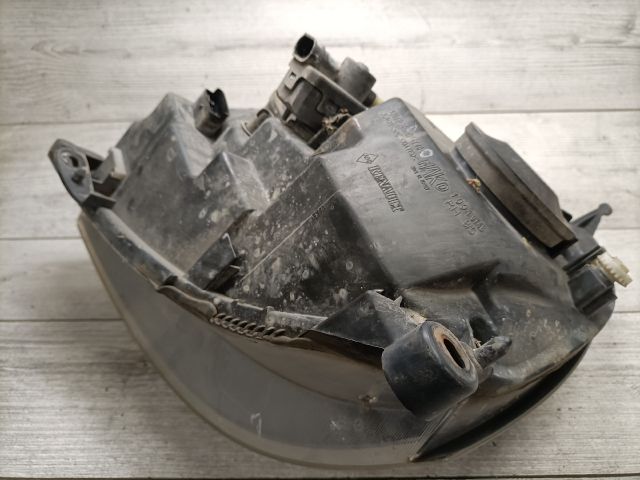 bontott RENAULT THALIA Jobb Fényszóró