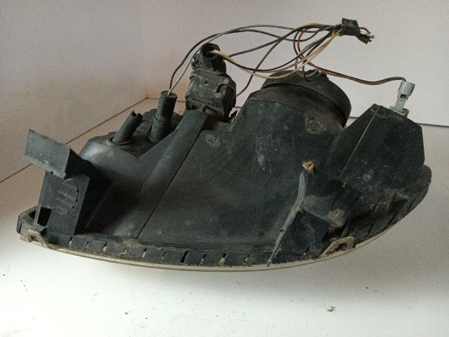 bontott RENAULT THALIA Jobb Fényszóró