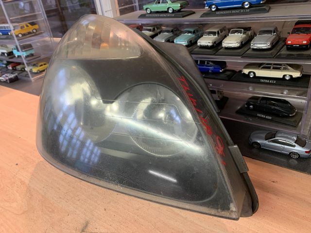 bontott RENAULT THALIA Jobb Fényszóró