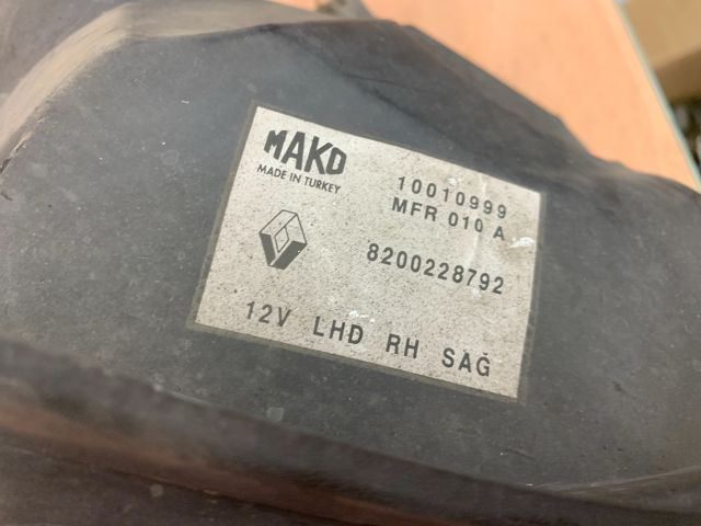 bontott RENAULT THALIA Jobb Fényszóró