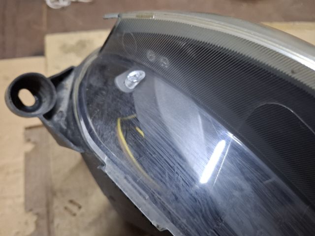 bontott RENAULT THALIA Jobb Fényszóró