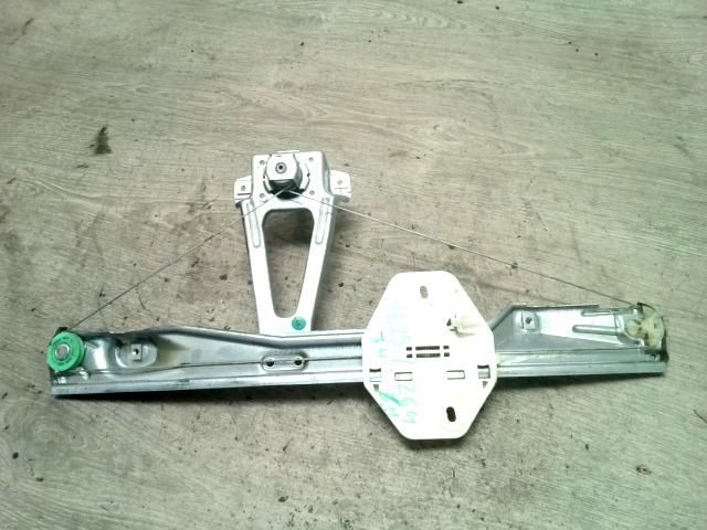 bontott RENAULT THALIA Jobb hátsó Ablakemelő Szerkezet (Mechanikus)