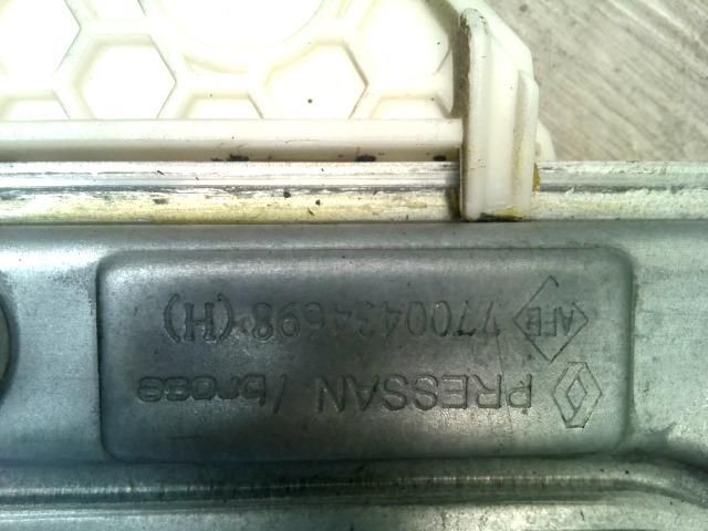 bontott RENAULT THALIA Jobb hátsó Ablakemelő Szerkezet (Mechanikus)