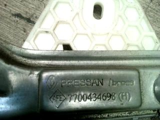 bontott RENAULT THALIA Jobb hátsó Ablakemelő Szerkezet (Mechanikus)