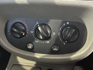 bontott RENAULT THALIA Jobb hátsó Ajtó Kárpit