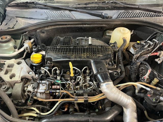 bontott RENAULT THALIA Jobb hátsó Ajtó Kárpit