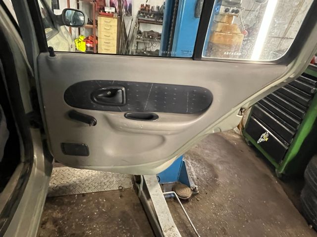 bontott RENAULT THALIA Jobb hátsó Ajtó Kárpit