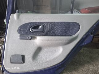 bontott RENAULT THALIA Jobb hátsó Ajtó (Részeivel)