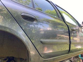 bontott RENAULT THALIA Jobb hátsó Ajtó (Üres lemez)