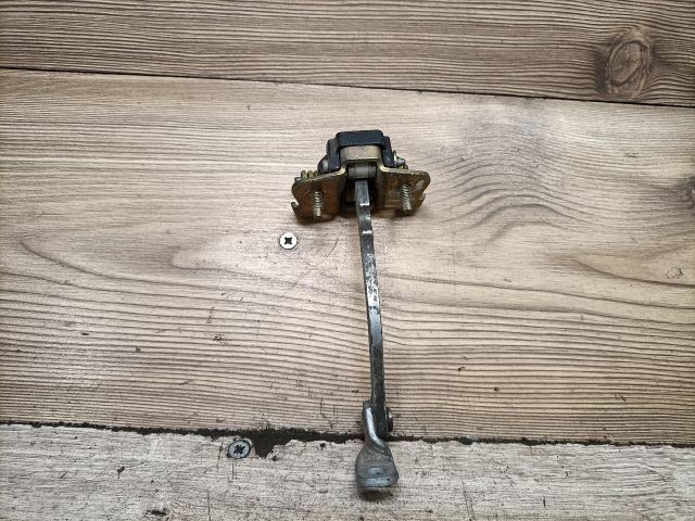 bontott RENAULT THALIA Jobb hátsó Ajtóhatároló