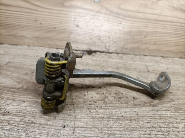 bontott RENAULT THALIA Jobb hátsó Ajtóhatároló