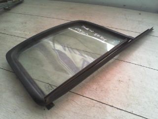 bontott RENAULT THALIA Jobb hátsó Fixüveg (Ajtóban)