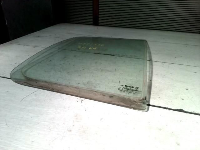 bontott RENAULT THALIA Jobb hátsó Fixüveg (Ajtóban)