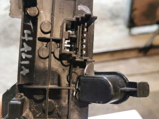 bontott RENAULT THALIA Jobb Hátsó Lámpa Foglalat