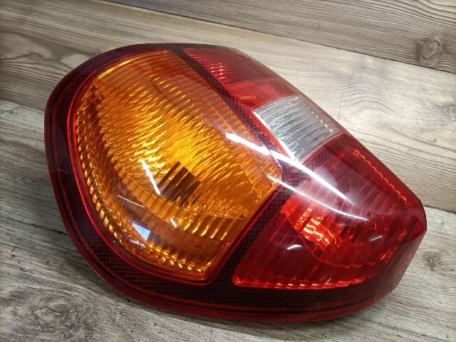 bontott RENAULT THALIA Jobb Hátsó Lámpa