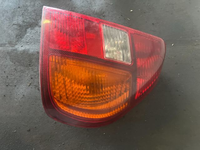 bontott RENAULT THALIA Jobb Hátsó Lámpa