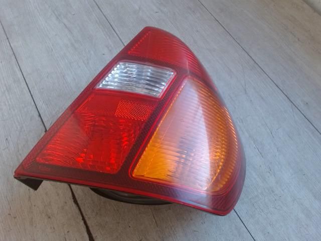 bontott RENAULT THALIA Jobb Hátsó Lámpa