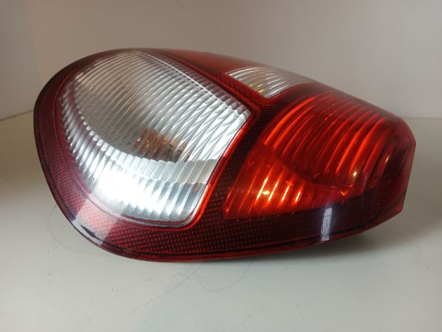 bontott RENAULT THALIA Jobb Hátsó Lámpa