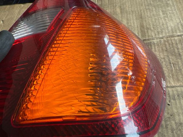 bontott RENAULT THALIA Jobb Hátsó Lámpa