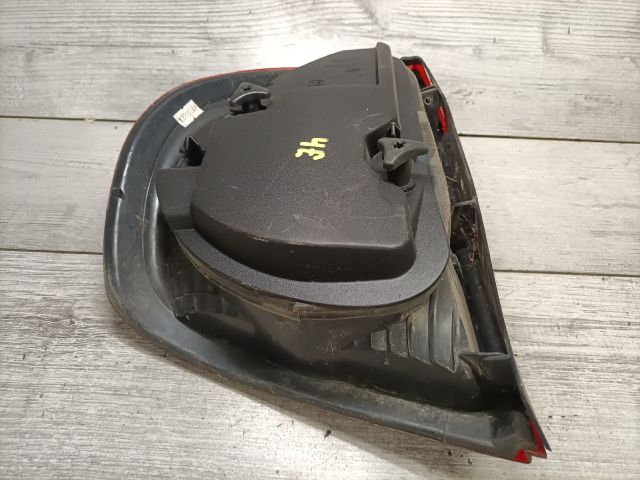 bontott RENAULT THALIA Jobb Hátsó Lámpa
