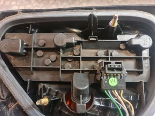 bontott RENAULT THALIA Jobb Hátsó Lámpa