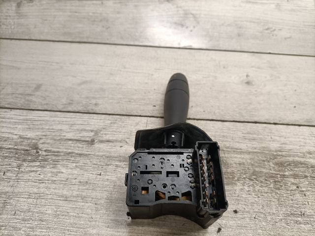 bontott RENAULT THALIA Jobb Kormánykapcsoló Ablaktörlő