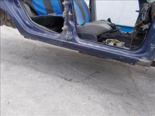 bontott RENAULT THALIA Jobb Küszöb
