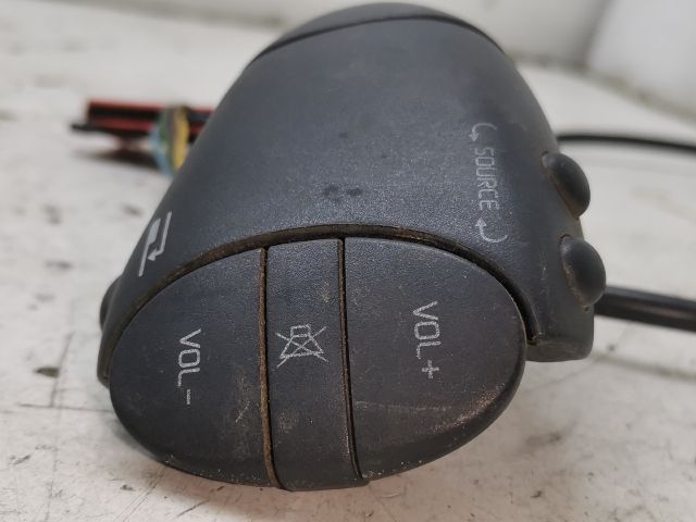 bontott RENAULT THALIA Jobb Multikormány Kapcsoló