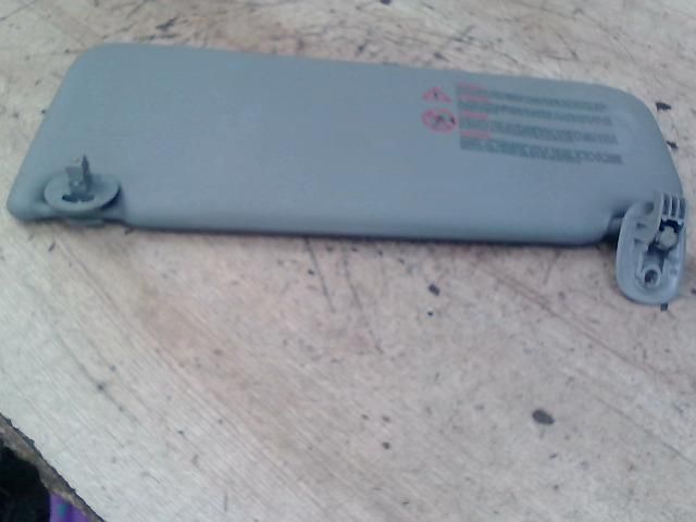 bontott RENAULT THALIA Jobb Napellenző