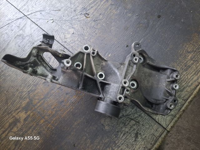 bontott RENAULT THALIA Klímakompresszor Tartó Bak