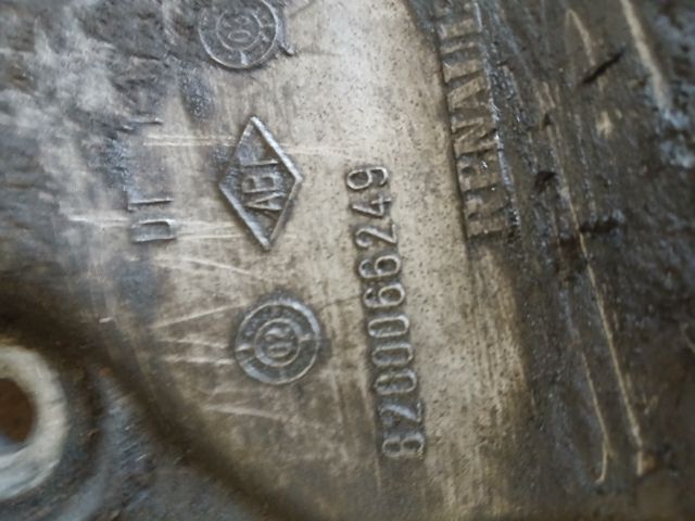 bontott RENAULT THALIA Klímakompresszor Tartó Bak