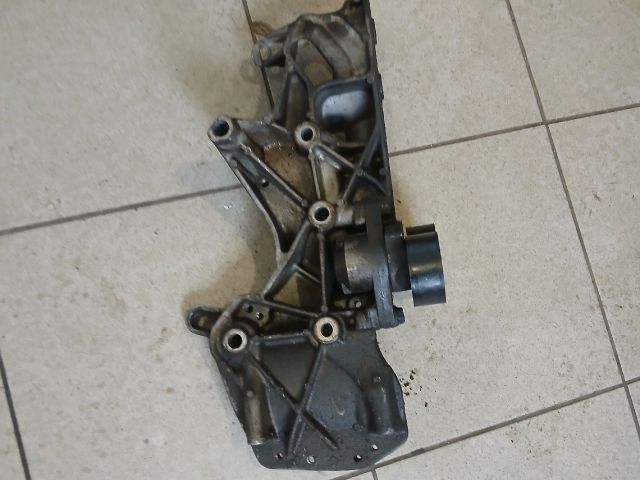 bontott RENAULT THALIA Klímakompresszor Tartó Bak