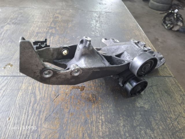 bontott RENAULT THALIA Klímakompresszor Tartó Bak