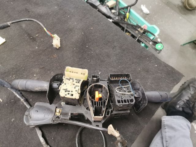 bontott RENAULT THALIA Komplett Kormánykapcsoló (Bajuszkapcsoló)