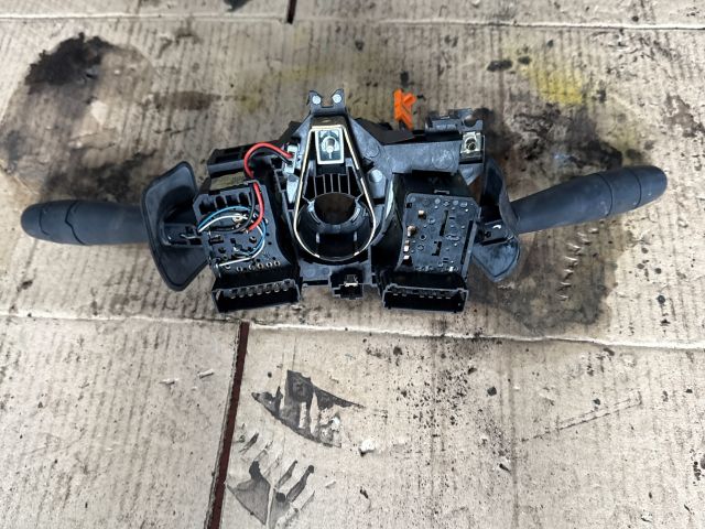 bontott RENAULT THALIA Komplett Kormánykapcsoló (Bajuszkapcsoló)