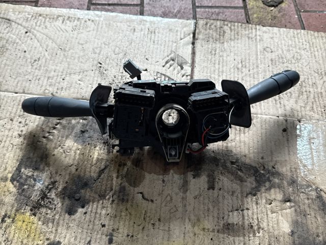 bontott RENAULT THALIA Komplett Kormánykapcsoló (Bajuszkapcsoló)