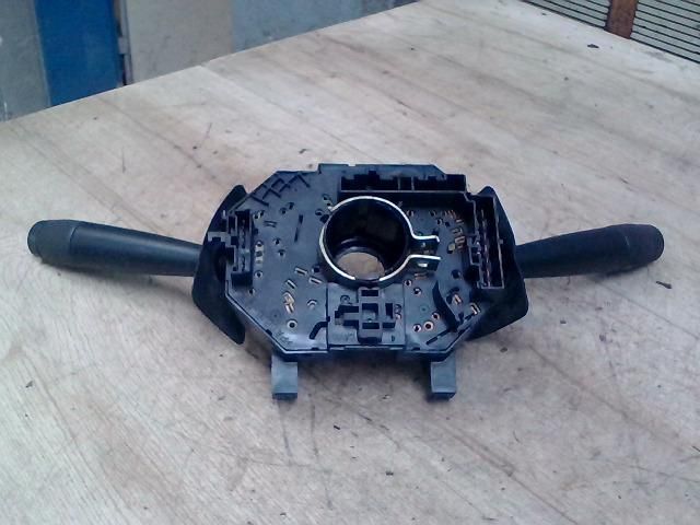 bontott RENAULT THALIA Komplett Kormánykapcsoló (Bajuszkapcsoló)