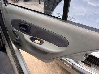 bontott RENAULT THALIA Kormányoszlop