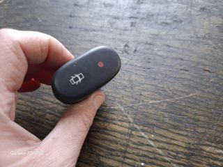 bontott RENAULT THALIA Központizár Kapcsoló