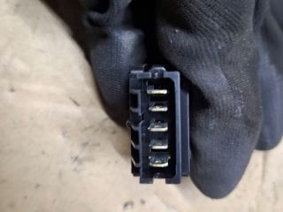 bontott RENAULT THALIA Központizár Kapcsoló