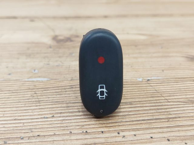 bontott RENAULT THALIA Központizár Kapcsoló