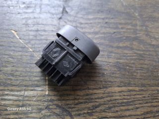 bontott RENAULT THALIA Központizár Kapcsoló