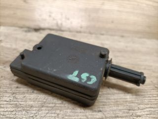 bontott RENAULT THALIA Központizár Motor Csomagtérajtó